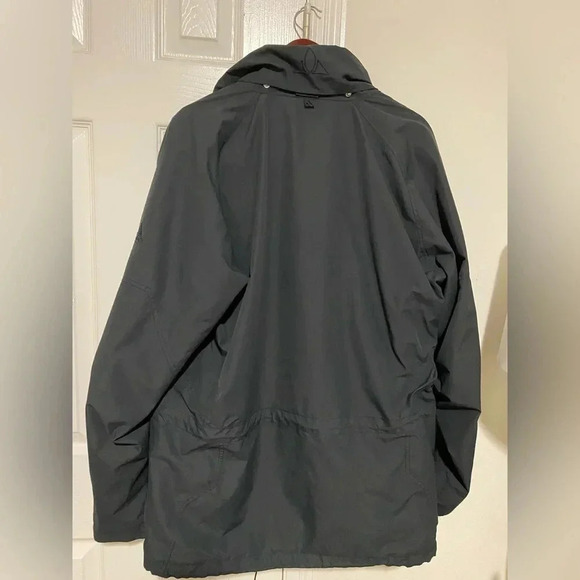 VAUDE cycling jacket size xl - Picture 16 of 16